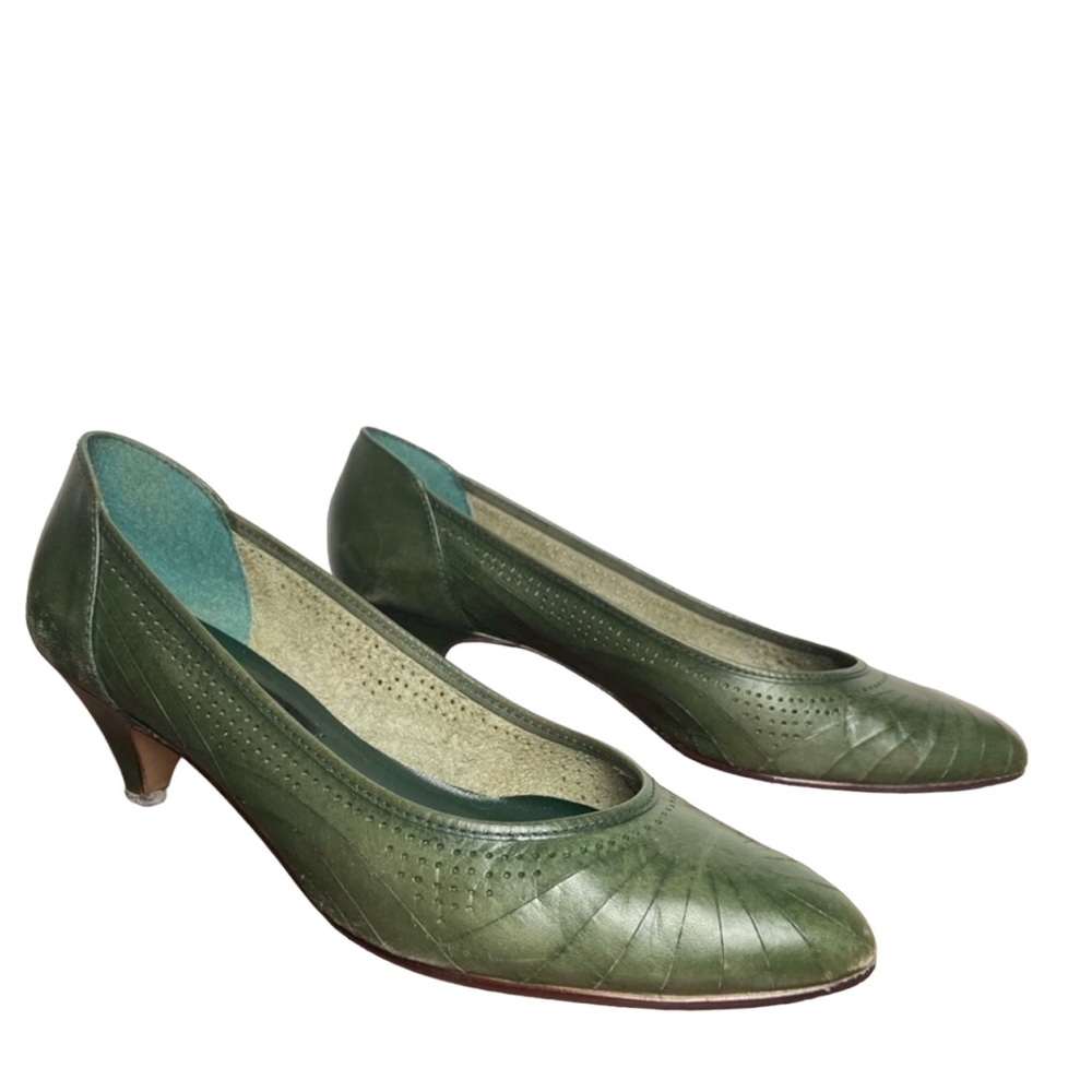 Vintage Green Corsina Heels size 6.5